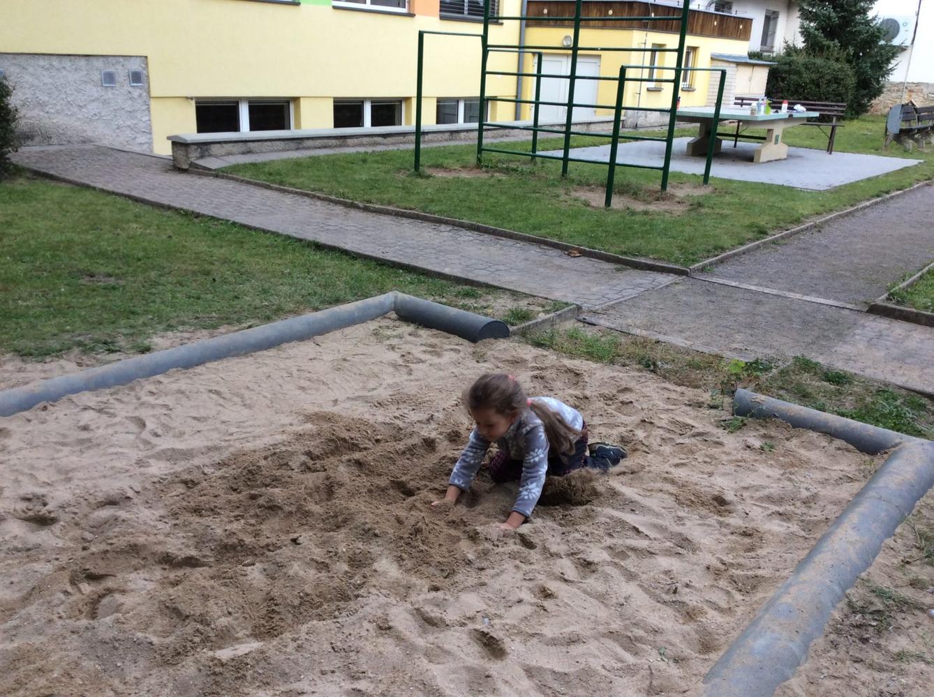 ZÁŘÍ - 2. ODDĚLENÍ - 90