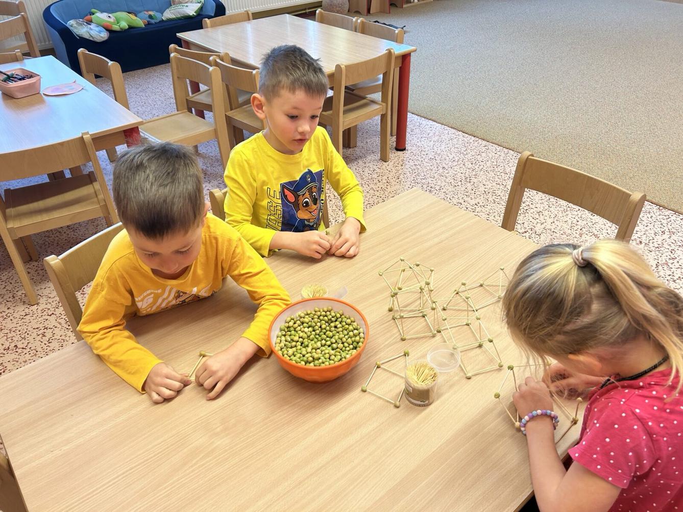 SOVIČKY: Z POHÁDKY DO POHÁDKY - 12