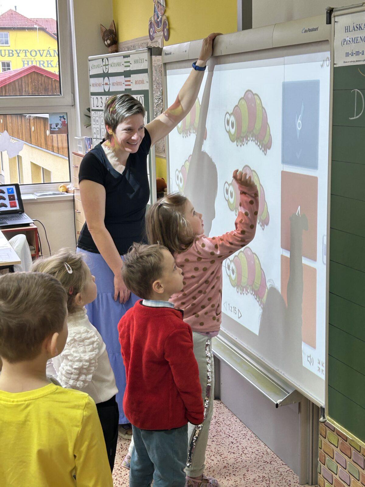 PŘEDŠKOLÁCI: NÁVŠTĚVA ZŠ - 7