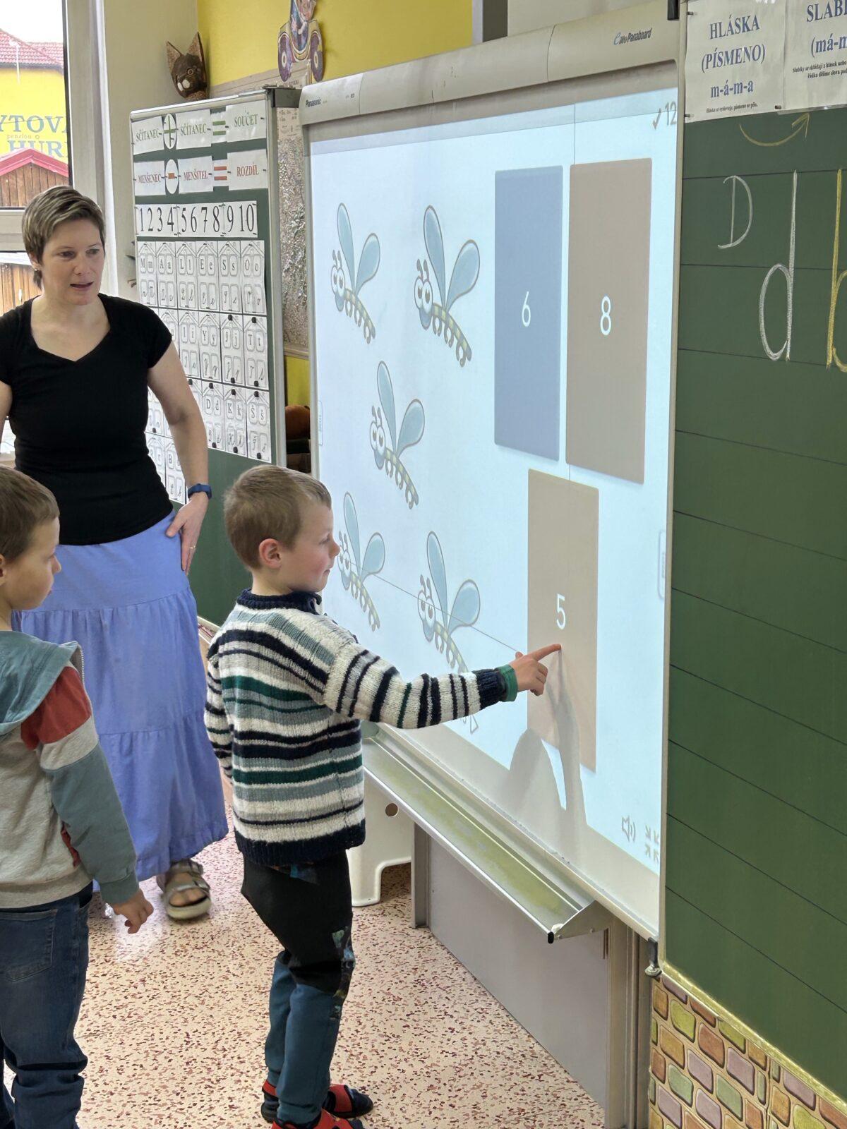 PŘEDŠKOLÁCI: NÁVŠTĚVA ZŠ - 12