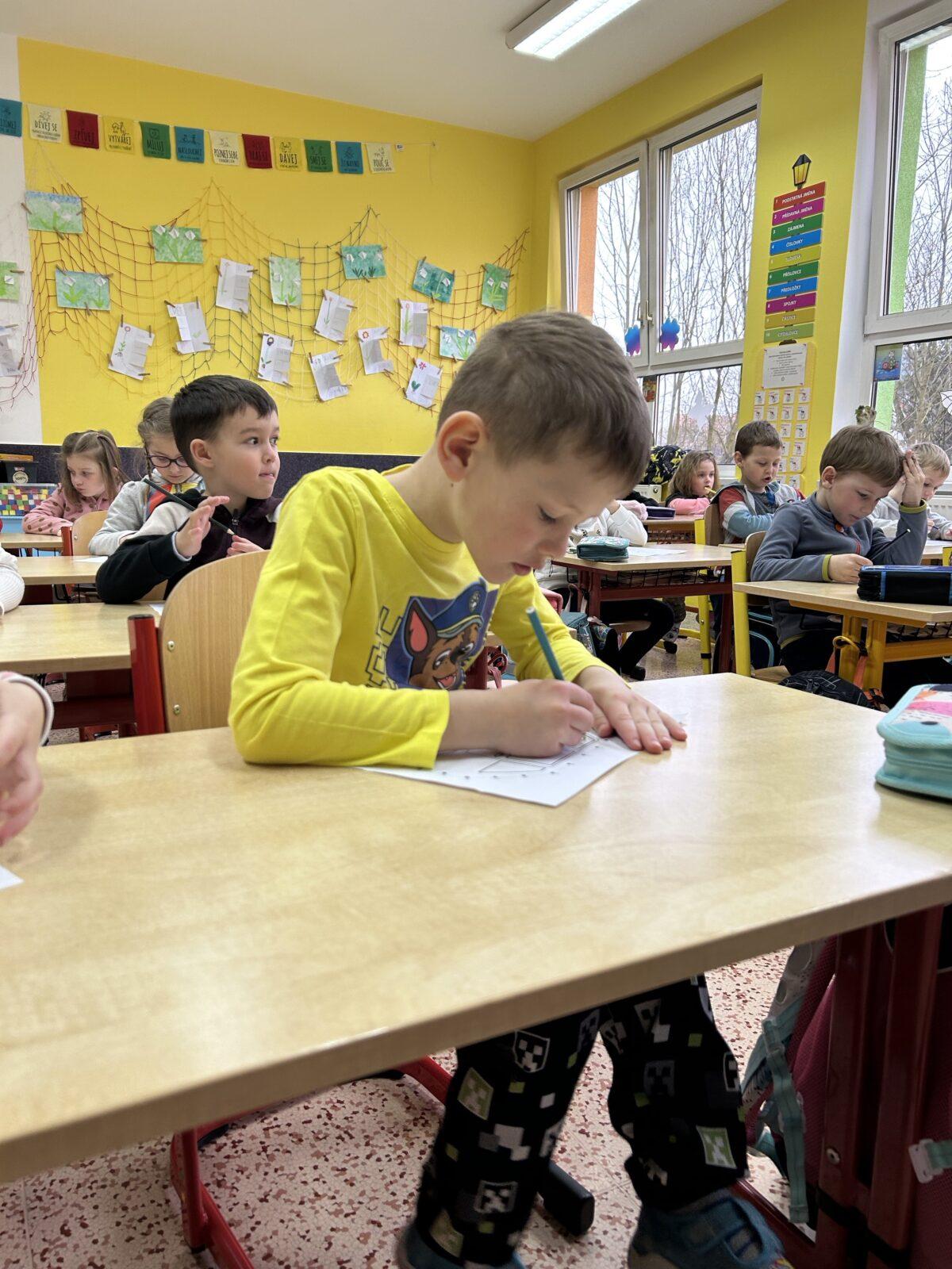 PŘEDŠKOLÁCI: NÁVŠTĚVA ZŠ - 17