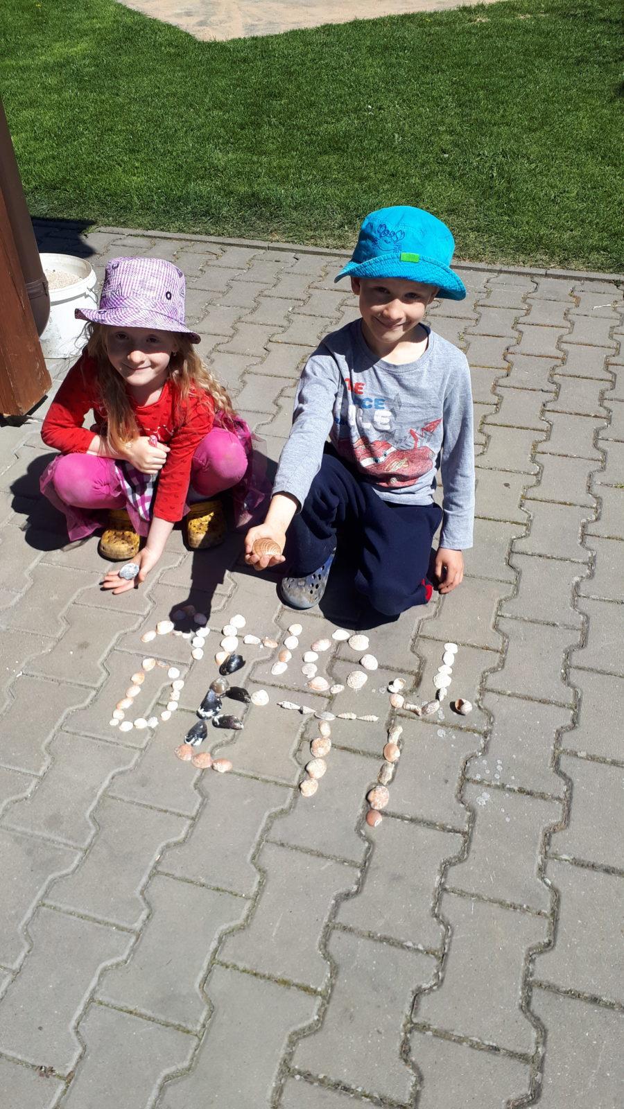 Prvňáčci a jejich domškoláctví - 23