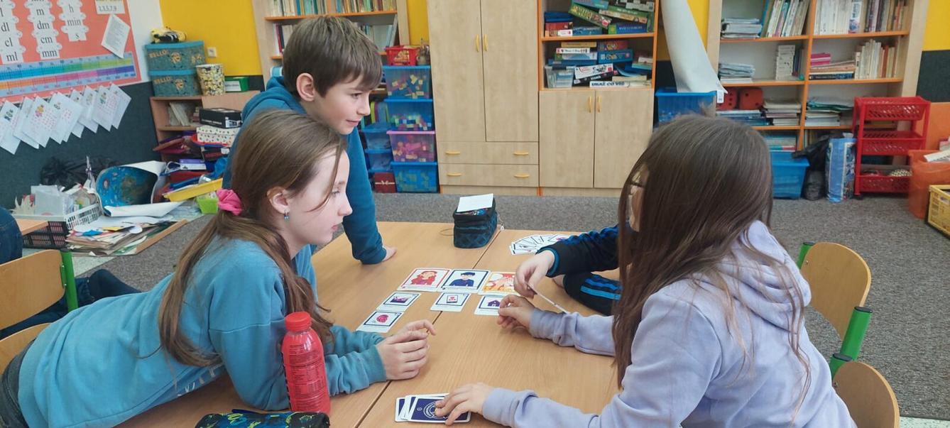 4. třída a Dobronuati - 6