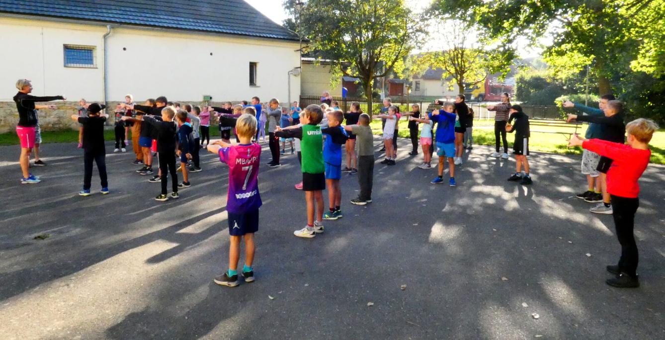 Žabák - soutěž ve skoku dalekém - 1