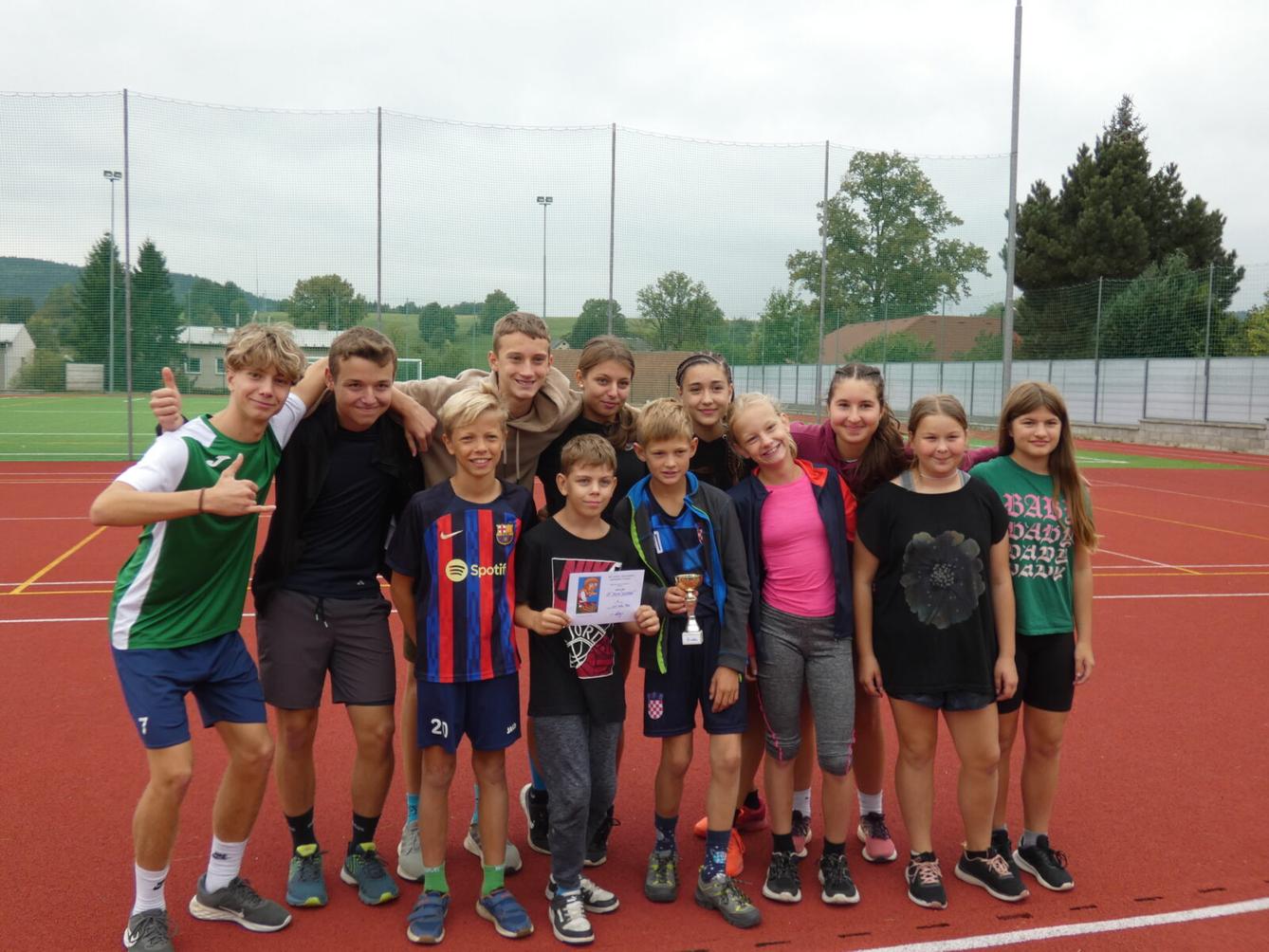 Úspěch našich atletů ve čtyřboji vesnických škol - 6