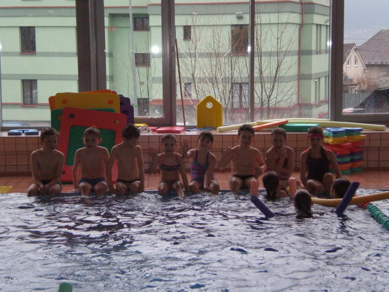 Plavání 2. a 3. třída - 1