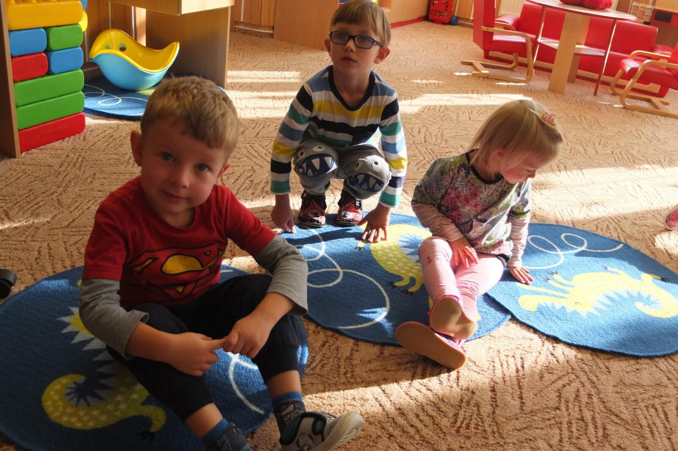 Človíček se představuje 1 - 4