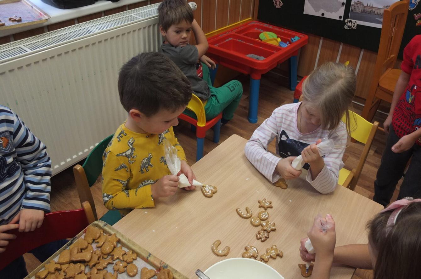 Pečení perníčků - 33