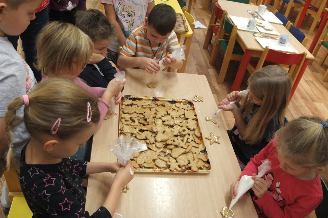 Pečení perníčků - 23