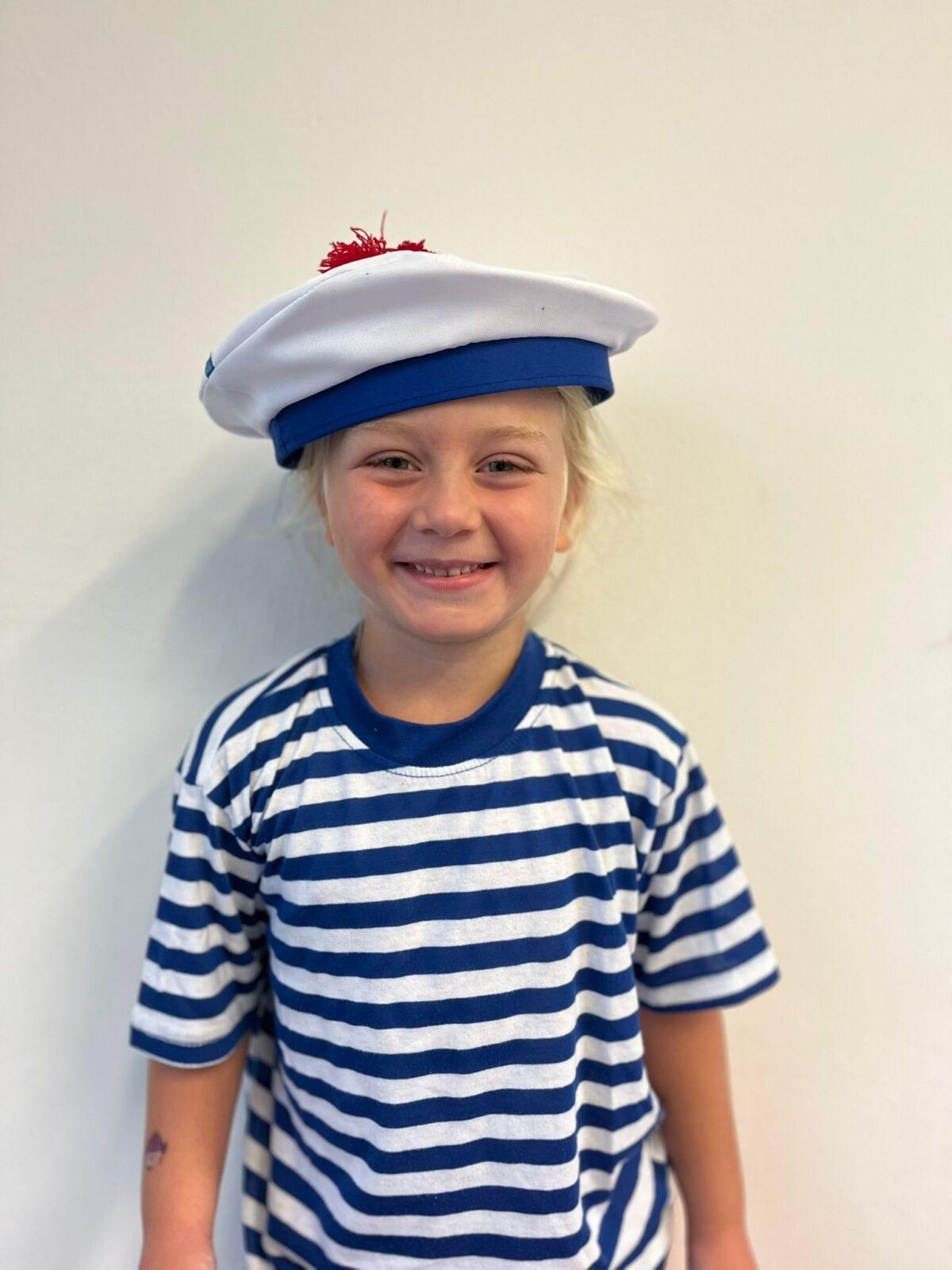 třída námořníků - 16