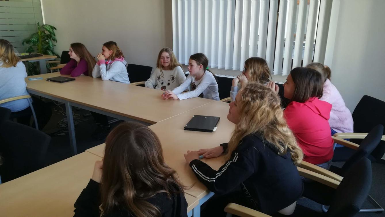 Abeceda peněz - 5. třída - 1