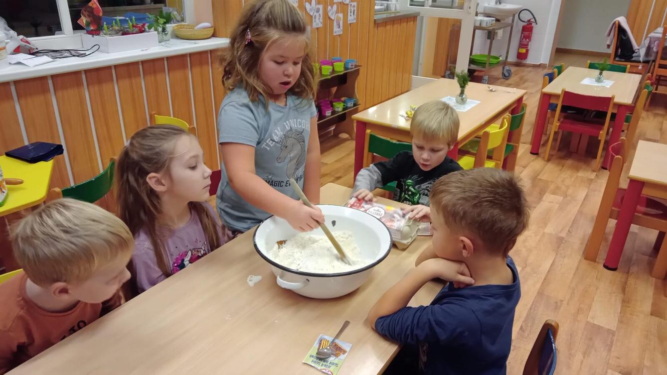 Pečení perníčků - 10