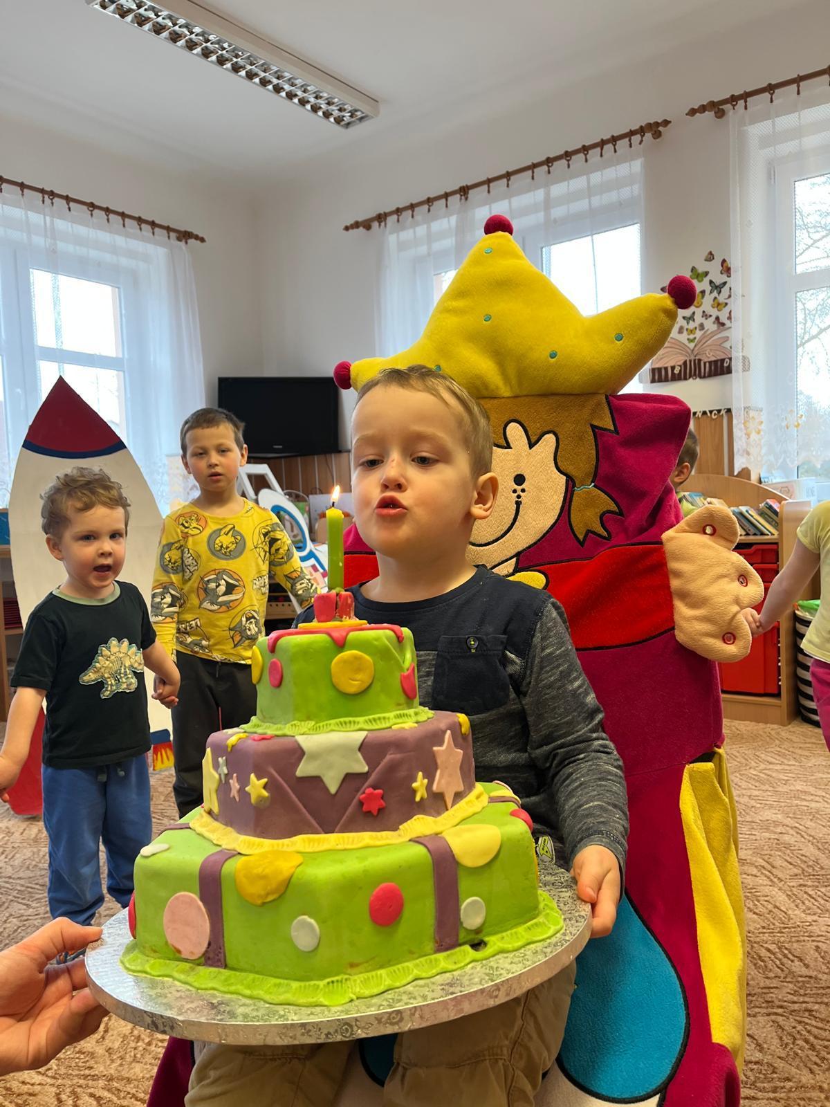 Robík slaví narozeniny - 3