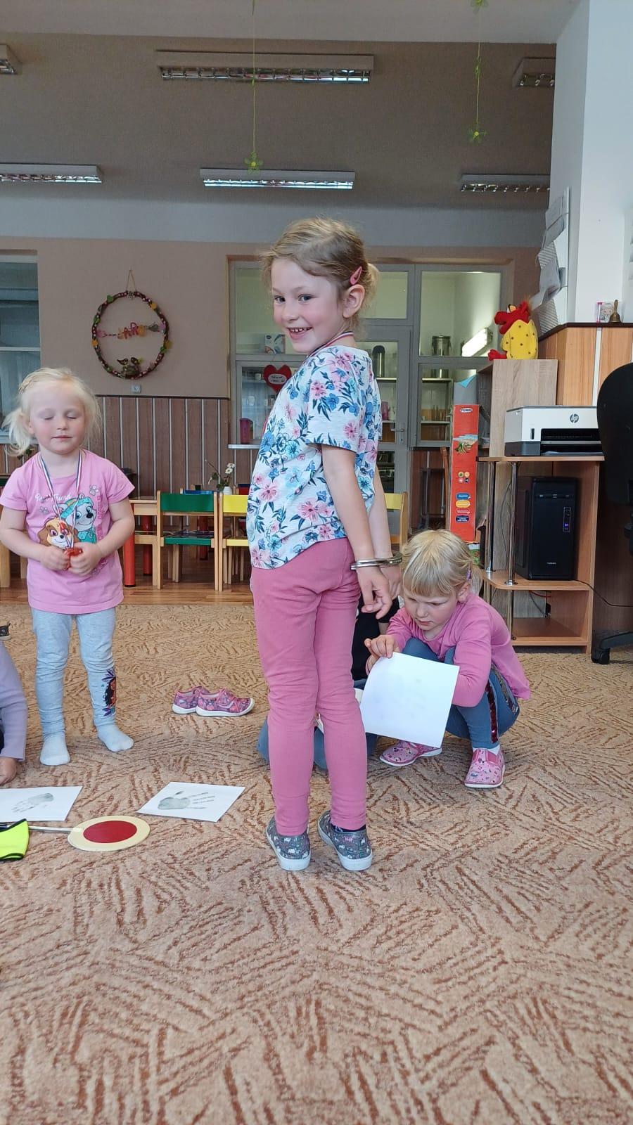 návštěva policie - 14