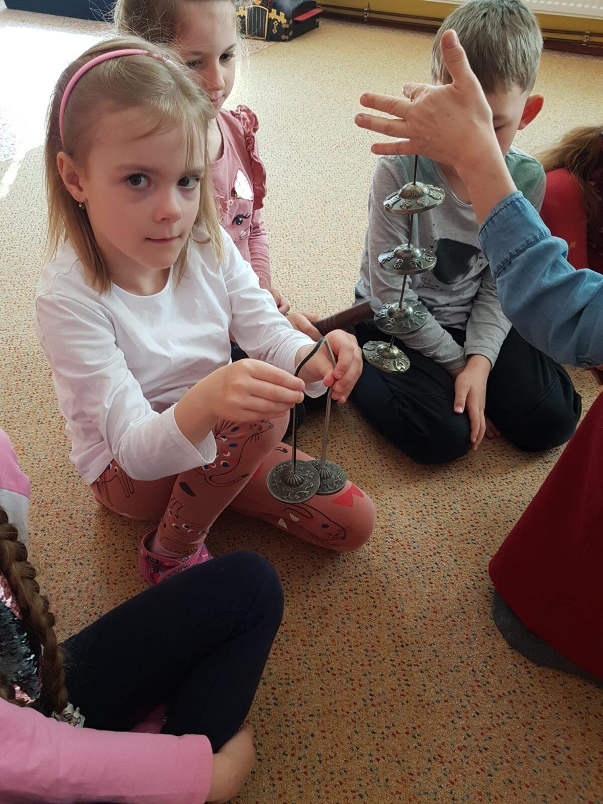 SOVIČKY: ,,MUZIKOTERAPIE" - 28