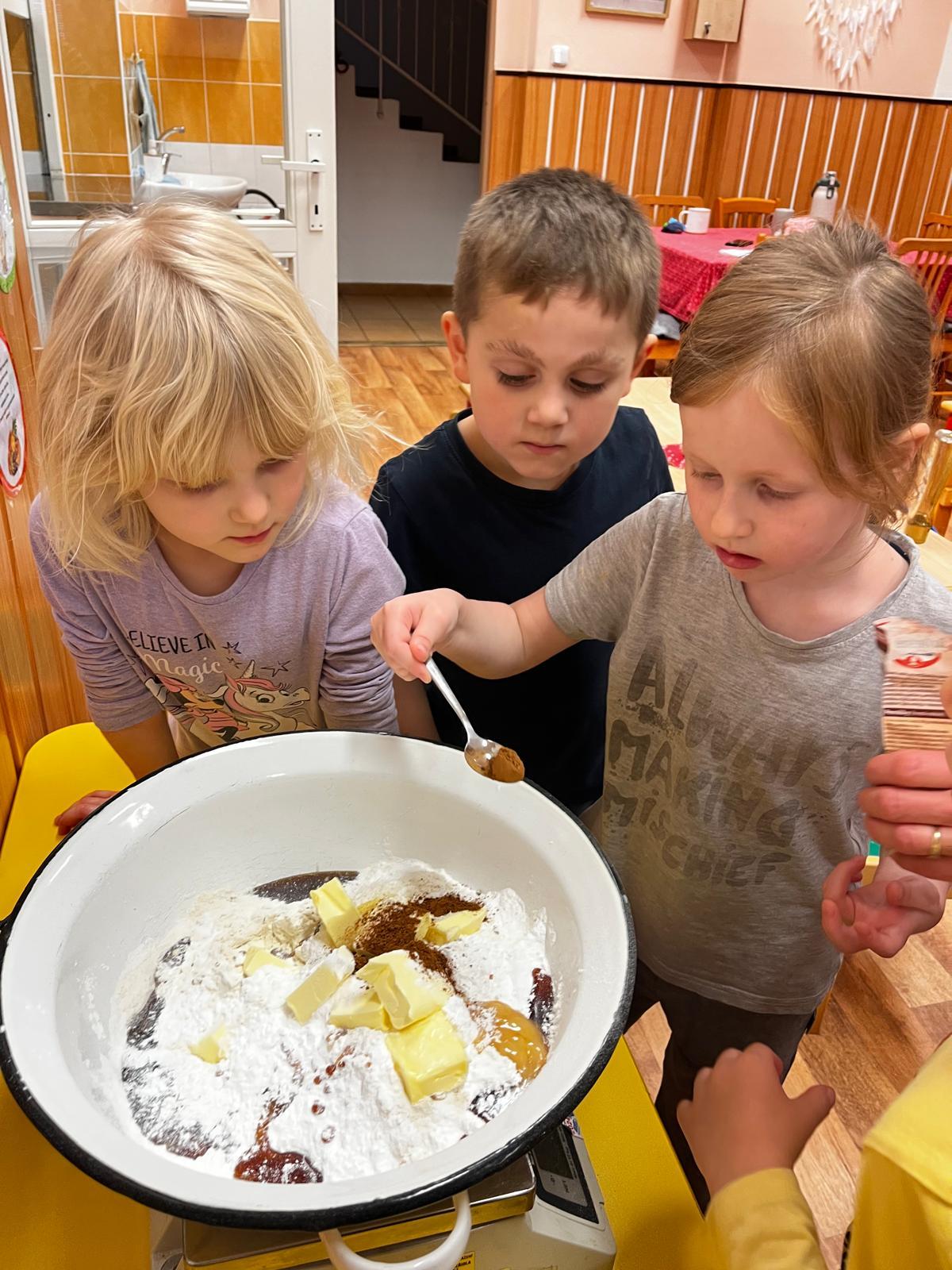 pečení perníčků - 26