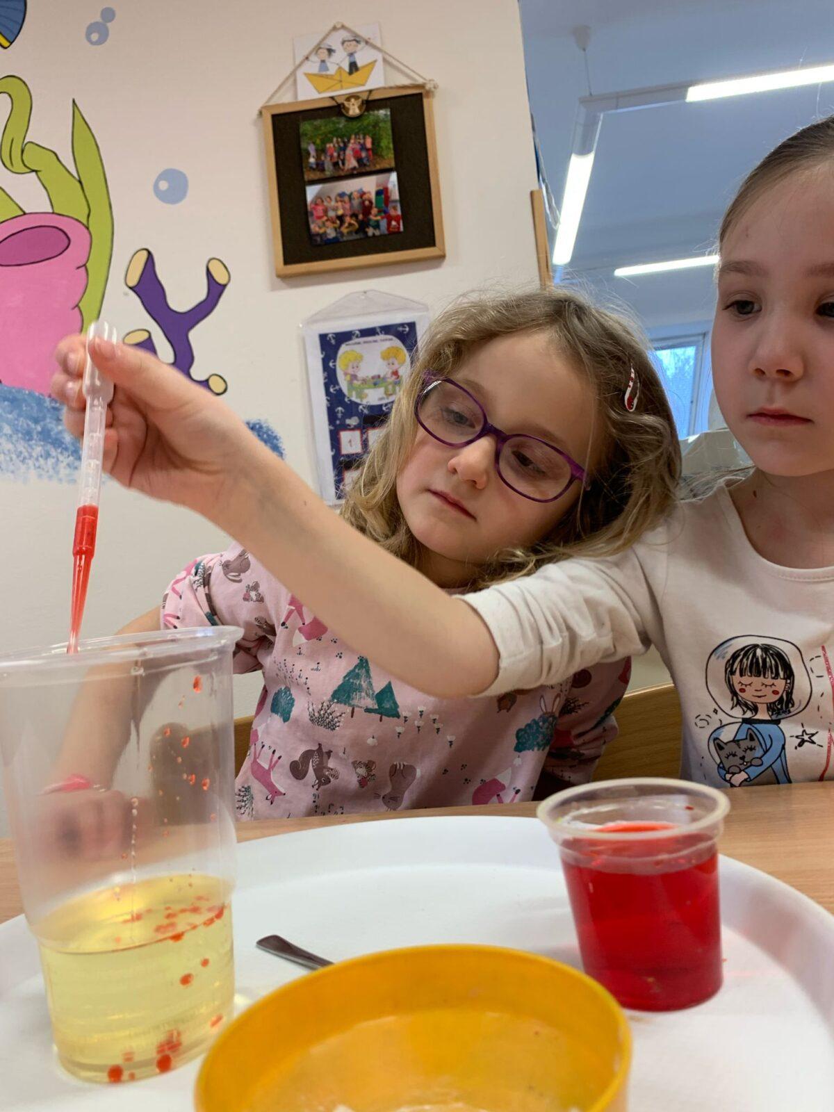 pokusy s vodou - námořníci - 24