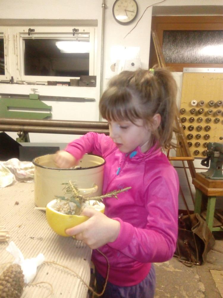 Krmítka pro ptáčky :-) - 65