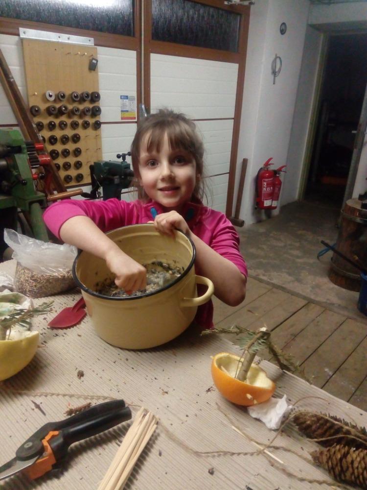 Krmítka pro ptáčky :-) - 66