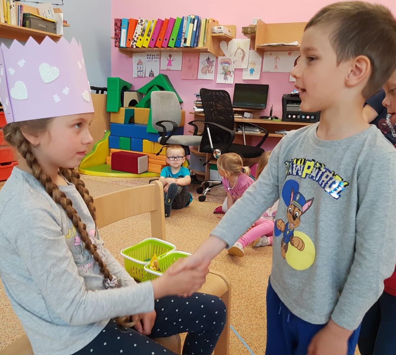 SLAVÍME: ILONKA MĚLA NAROZENINY - 1