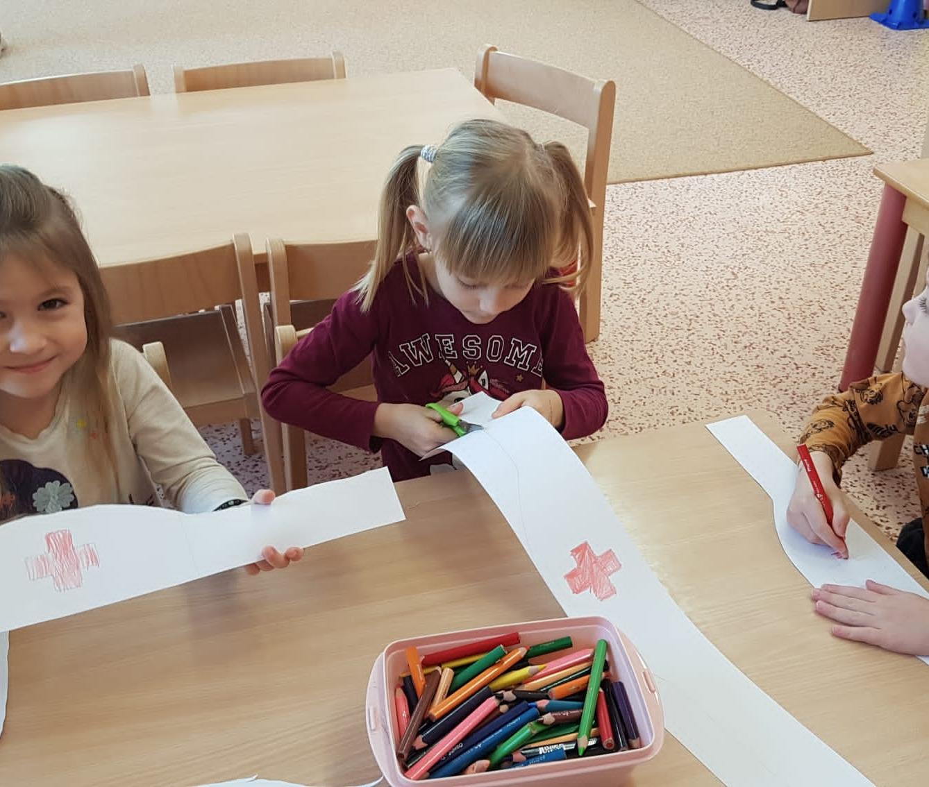 SOVIČKY: ,,ZDRAVÍ,NEMOC - KDYŽ ALENKA STŮNĚ" - 1