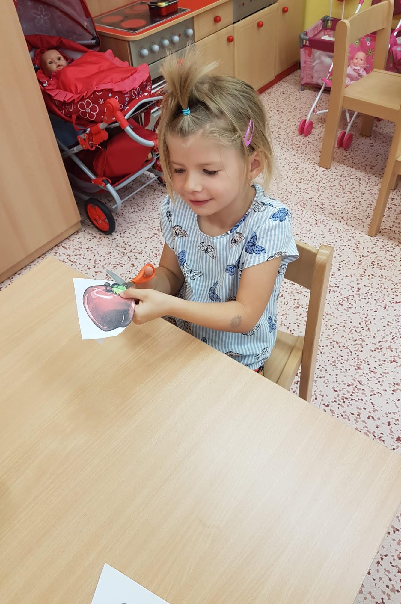 SOVIČKY: ,,ČAS JABLÍČKOVÉ VŮNĚ" - 4