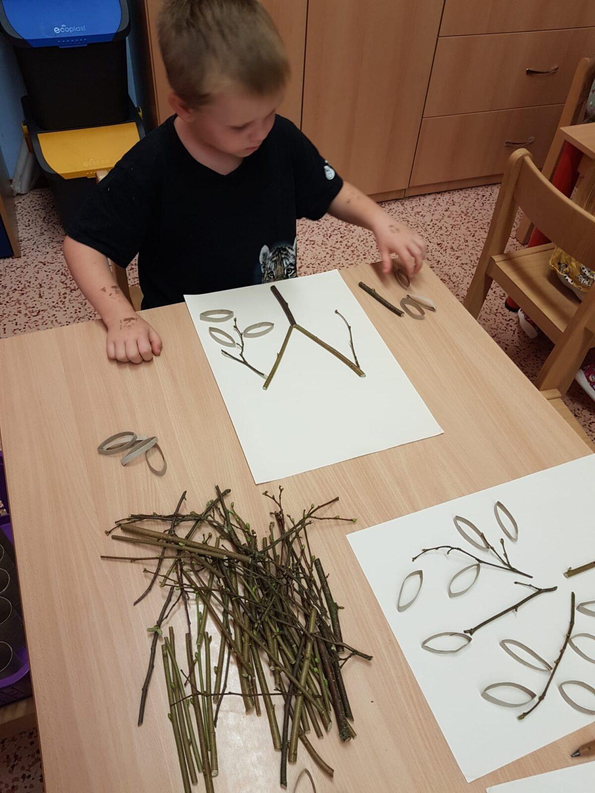 SOVIČKY: ,,LISTÍ ŽLOUTNE, POLETUJE" - 2