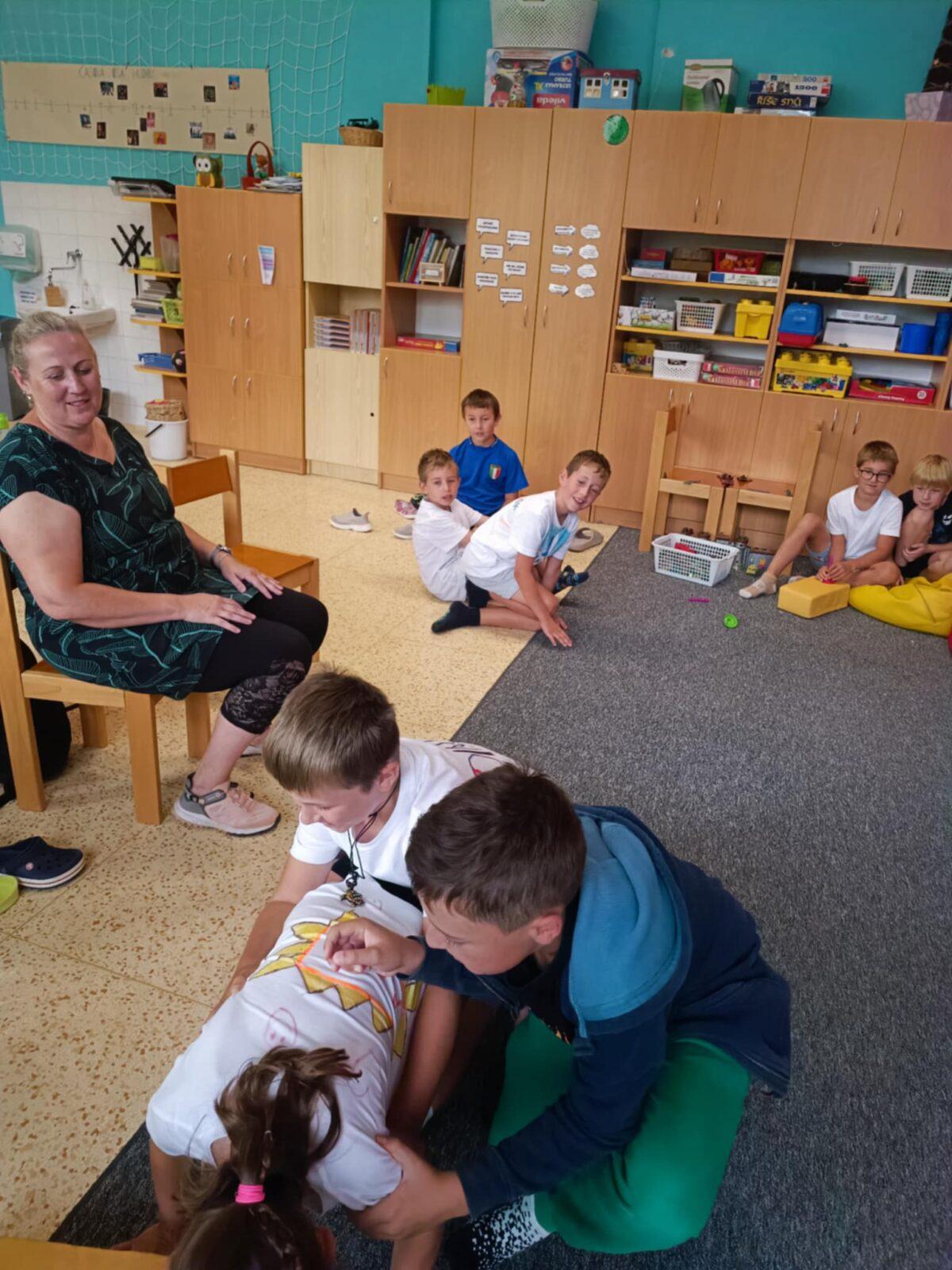 TÝDEN PLNÝ ZÁBAVY II - čtvrtek - 6