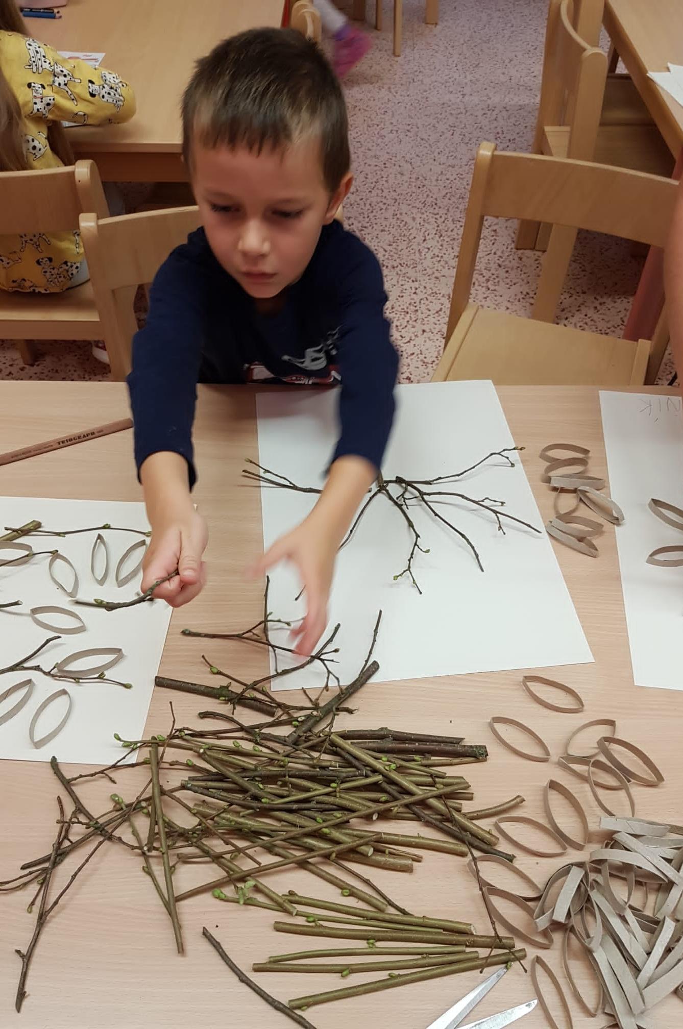 SOVIČKY: ,,LISTÍ ŽLOUTNE, POLETUJE" - 4