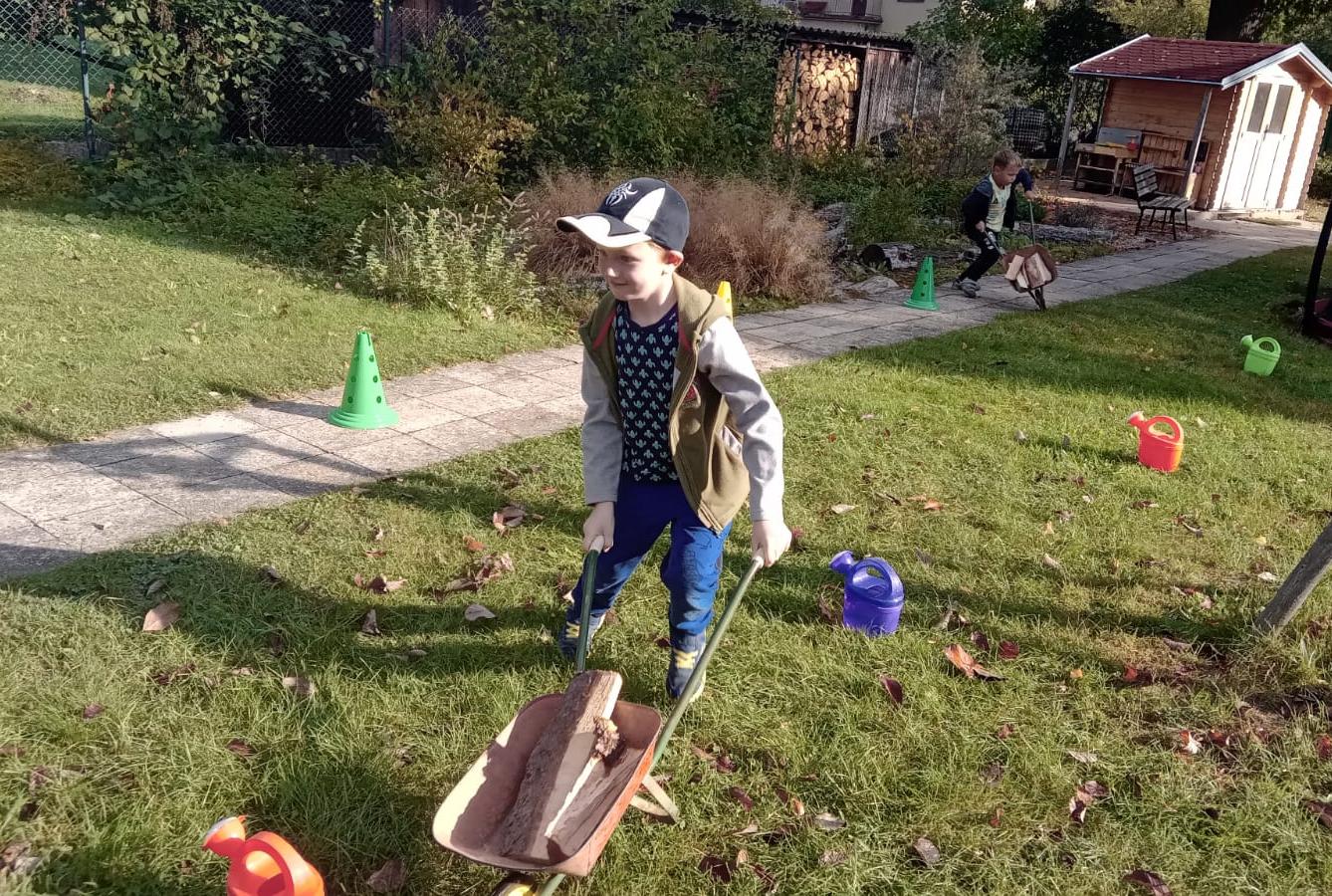 Ohníčkohraní a pečení brambor... - 4