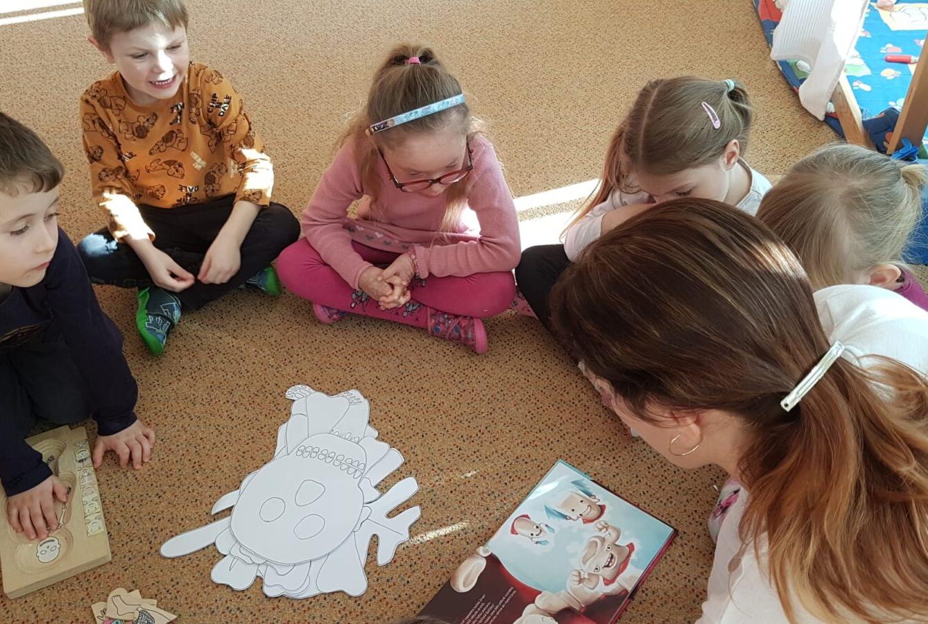 SOVIČKY: ,,ZDRAVÍ,NEMOC - KDYŽ ALENKA STŮNĚ" - 8