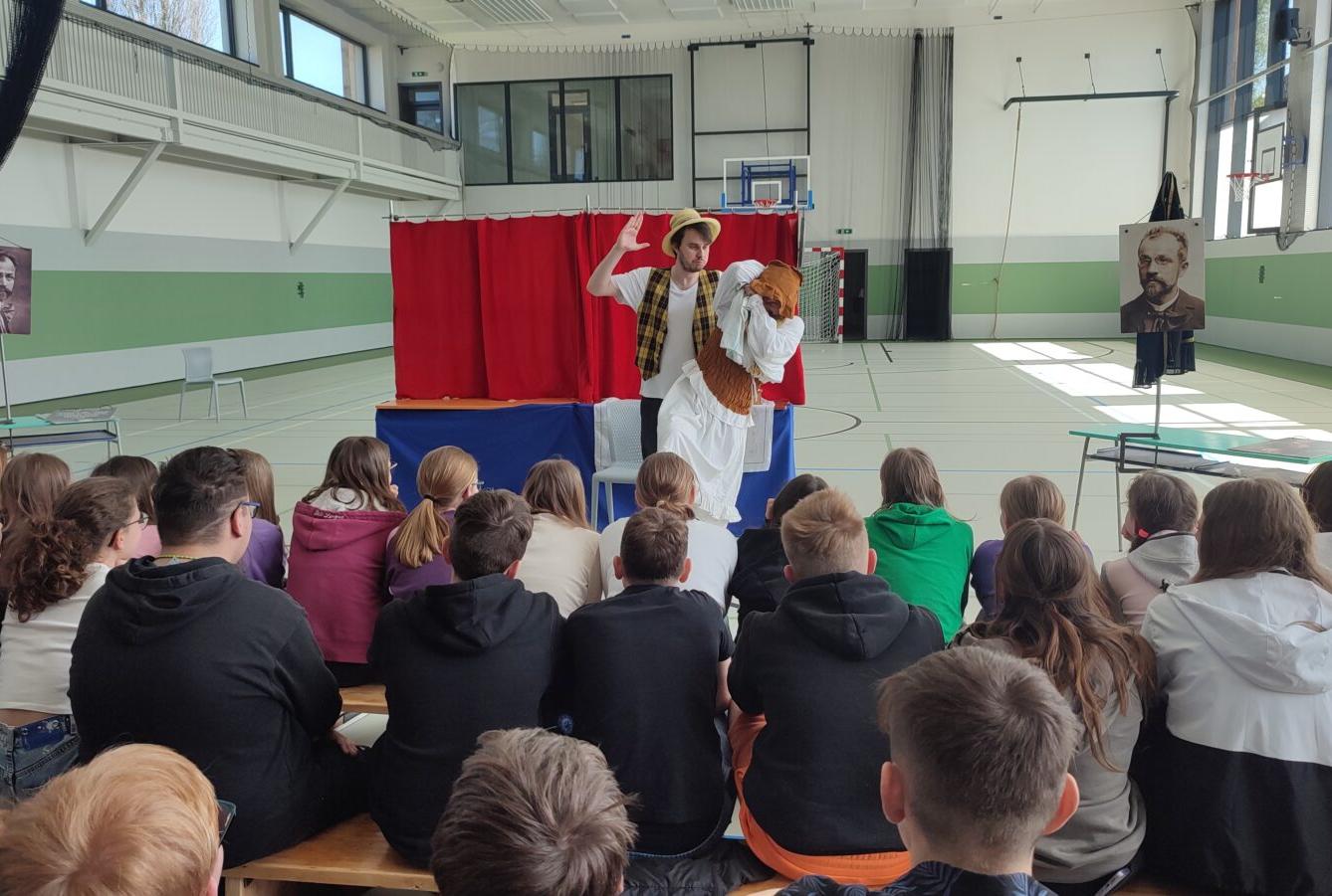 Divadélko pro školy – II. stupeň - 1