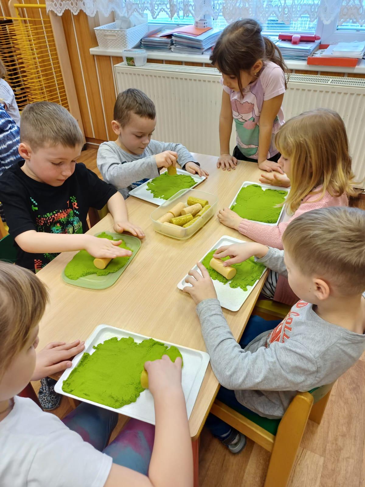 živá zahrada v naší školce - 5