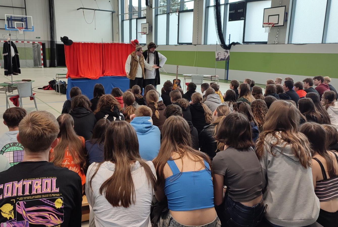 Divadélko pro školy - 2. stupeň - 3