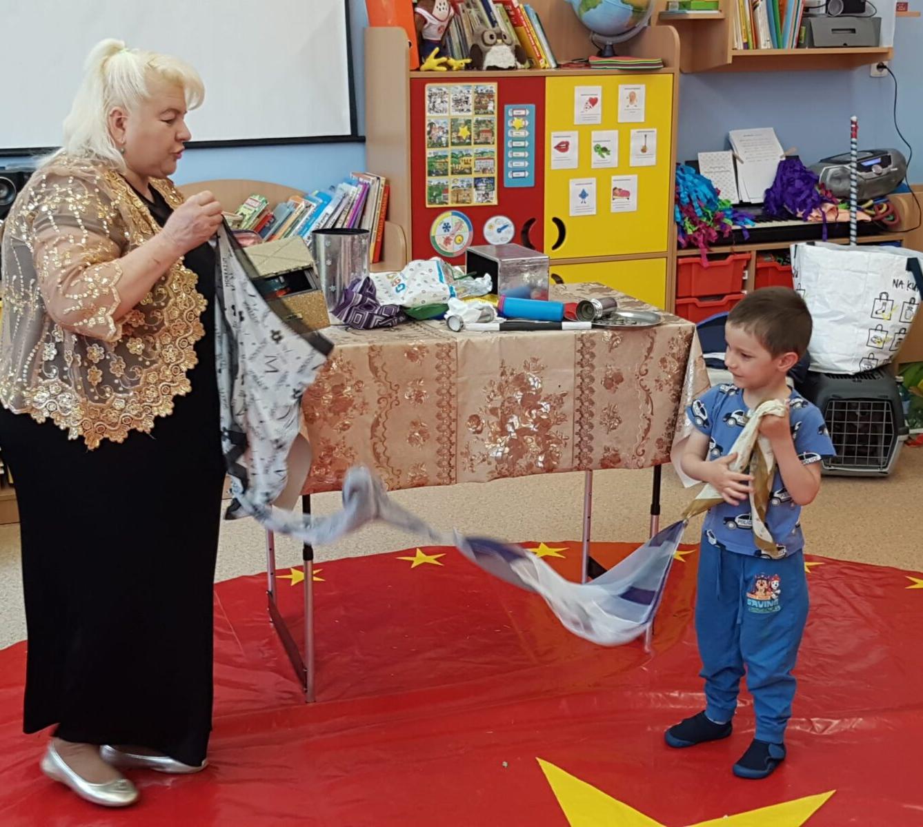 ,,PŘIJEL K NÁM CIRKUS" - 3