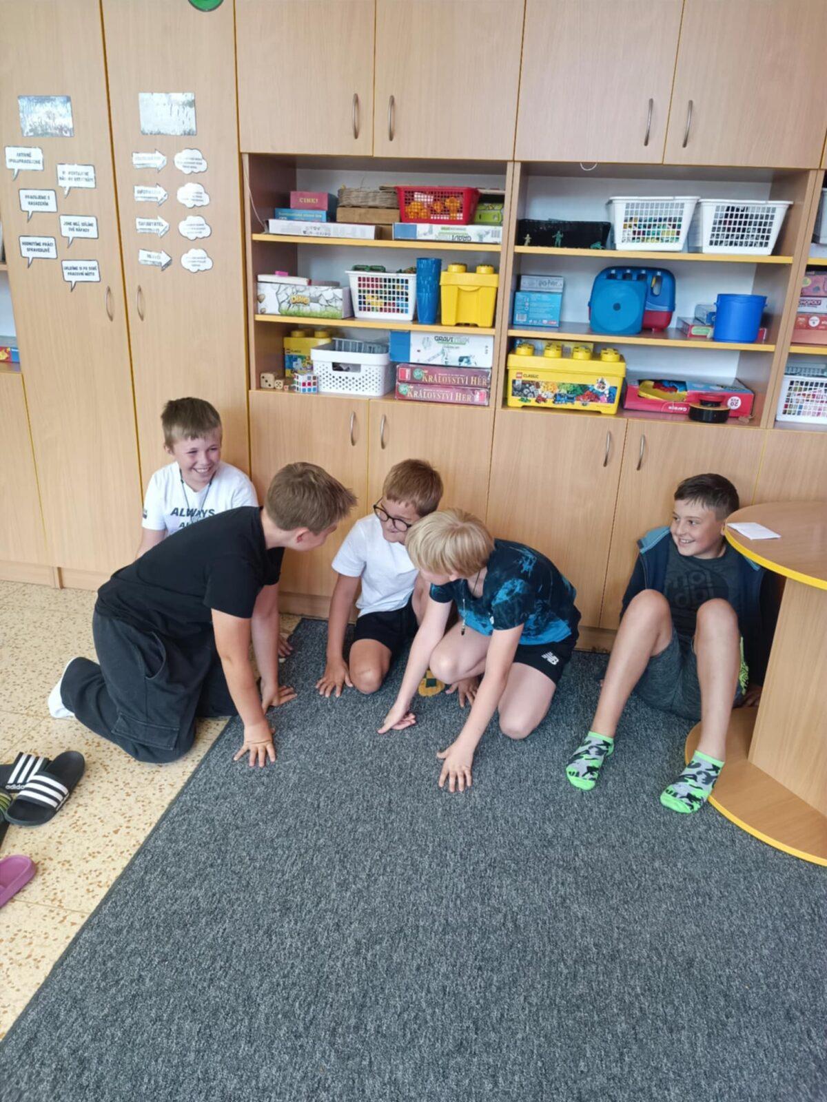 TÝDEN PLNÝ ZÁBAVY II - pátek - 10