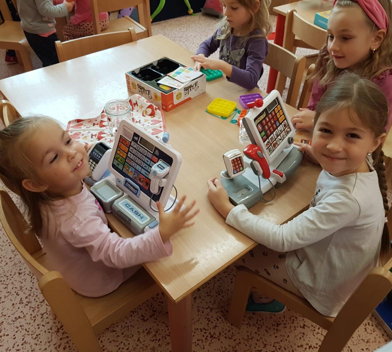 JEŽÍŠEK VE ŠKOLCE - 7