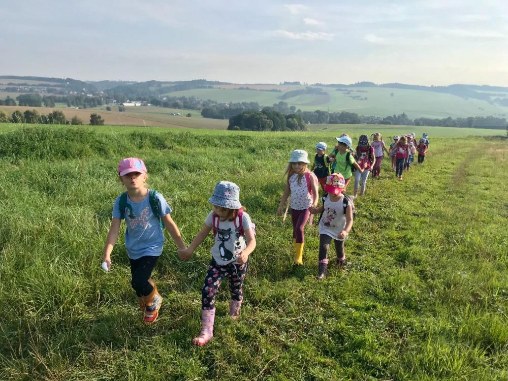 SOVIČKY: VÝPRAVA DO LESA - 12