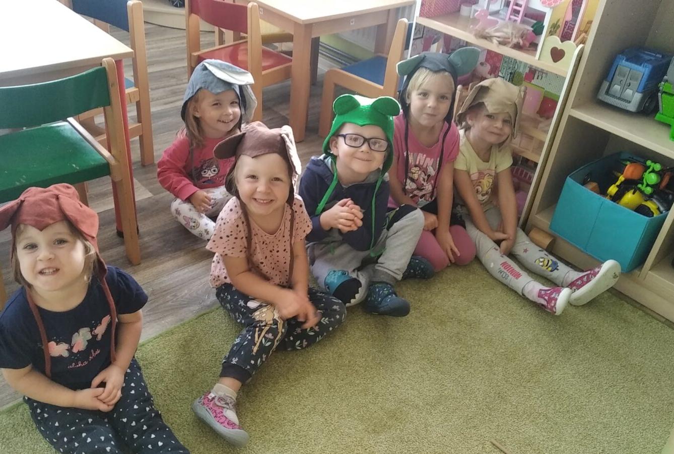 broučci: lesní dobrodružství se sovičkou jůlinkou - 13