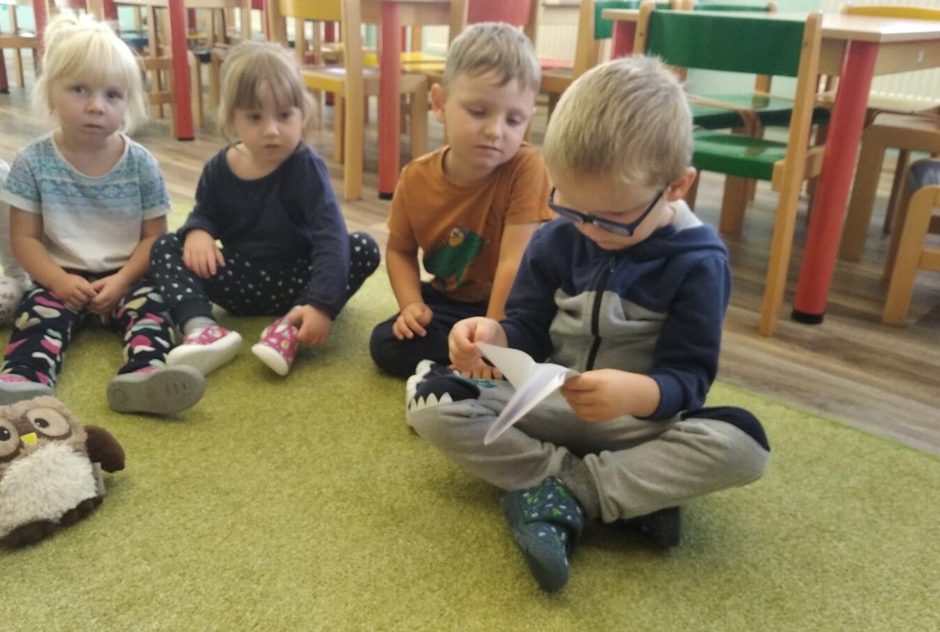 broučci: lesní dobrodružství se sovičkou jůlinkou - 17