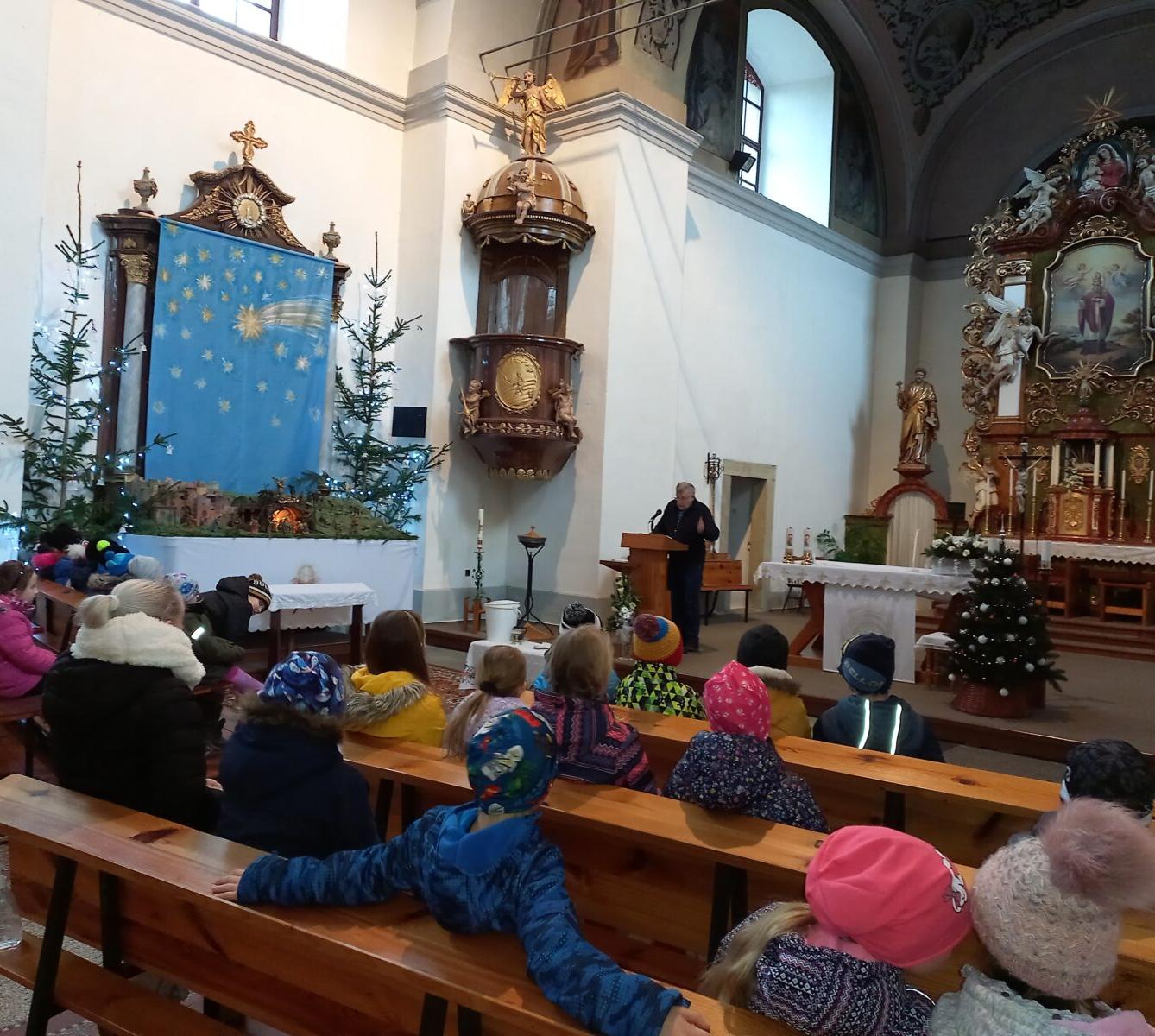 Návštěva místního kostela - 2