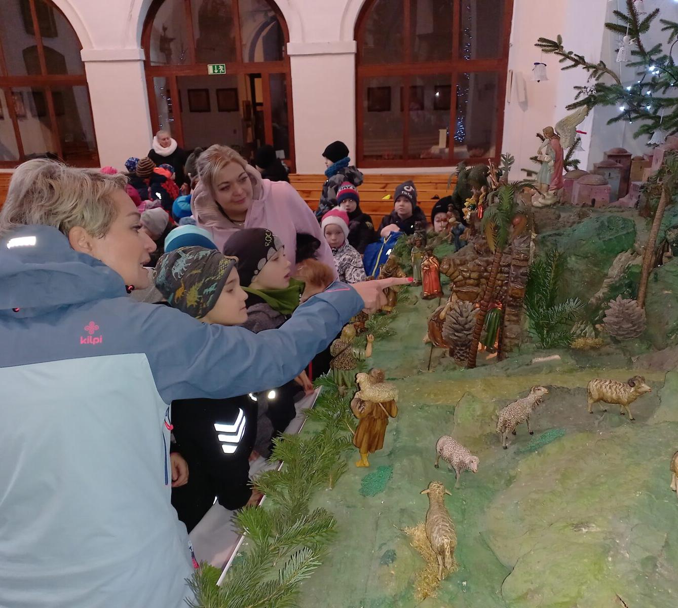 Návštěva místního kostela - 5