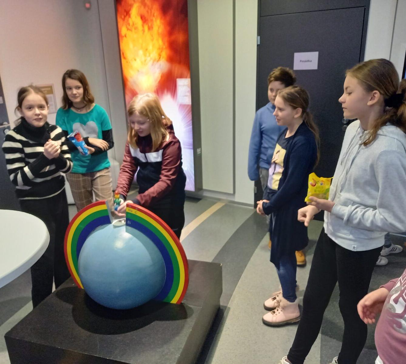 5. třída v Planetáriu v Hradci Králové - 12