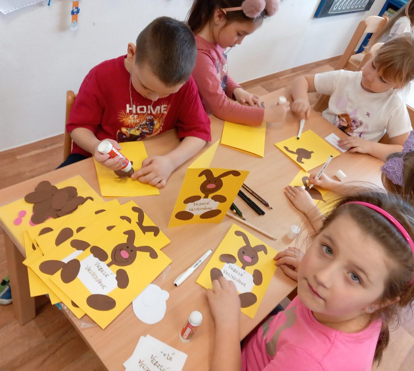 Kamínek mého domova aneb vítání jara - 10