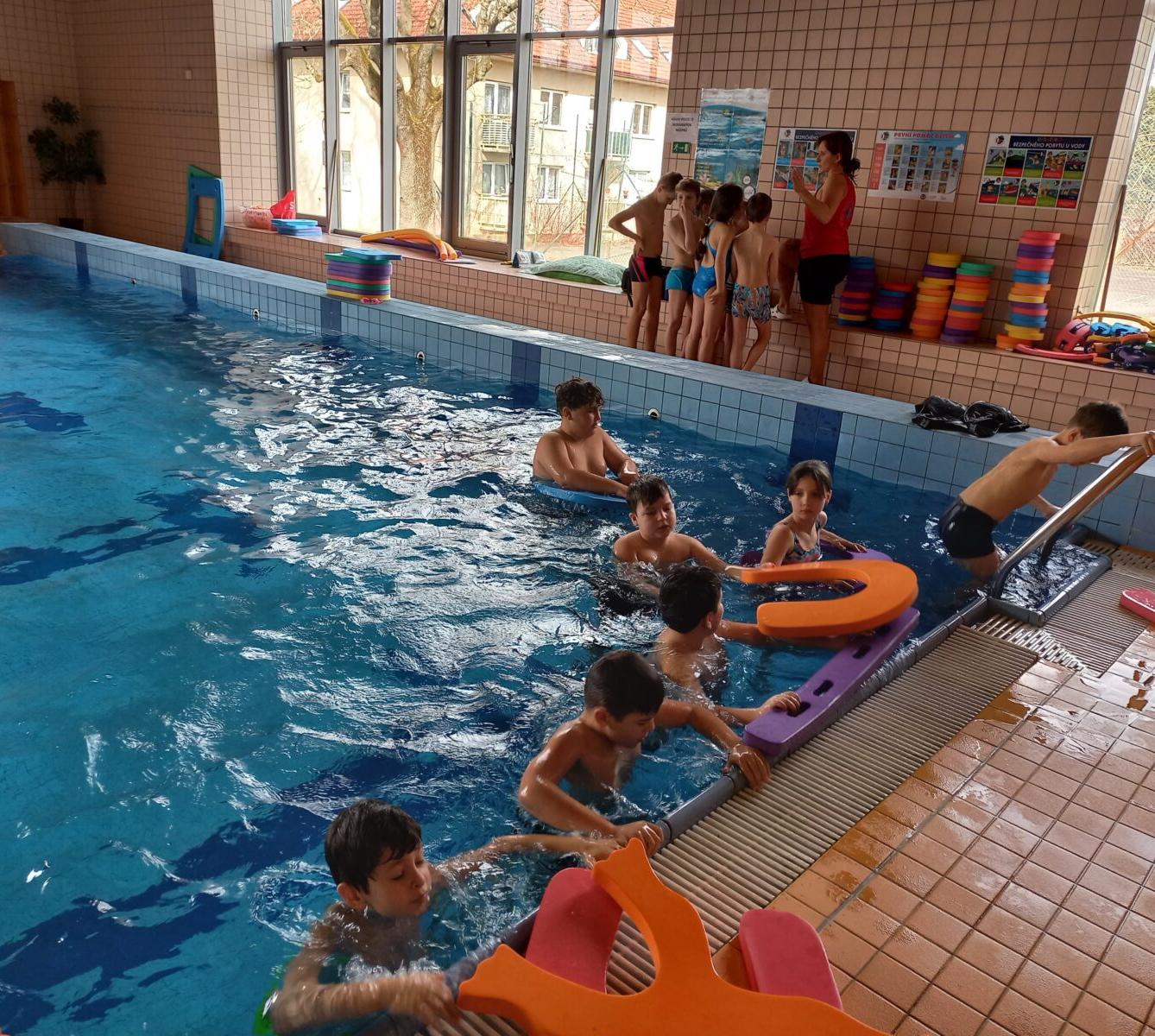 Plavání 2., 3. a 4. třída - 1