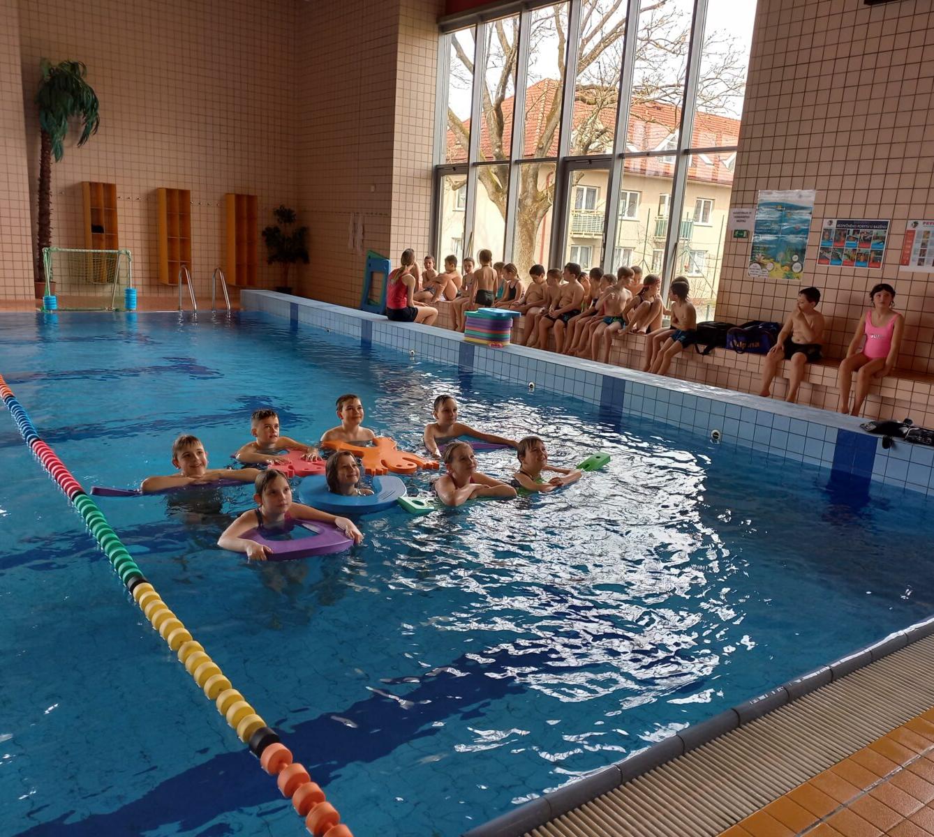 Plavání 2., 3. a 4. třída - 13