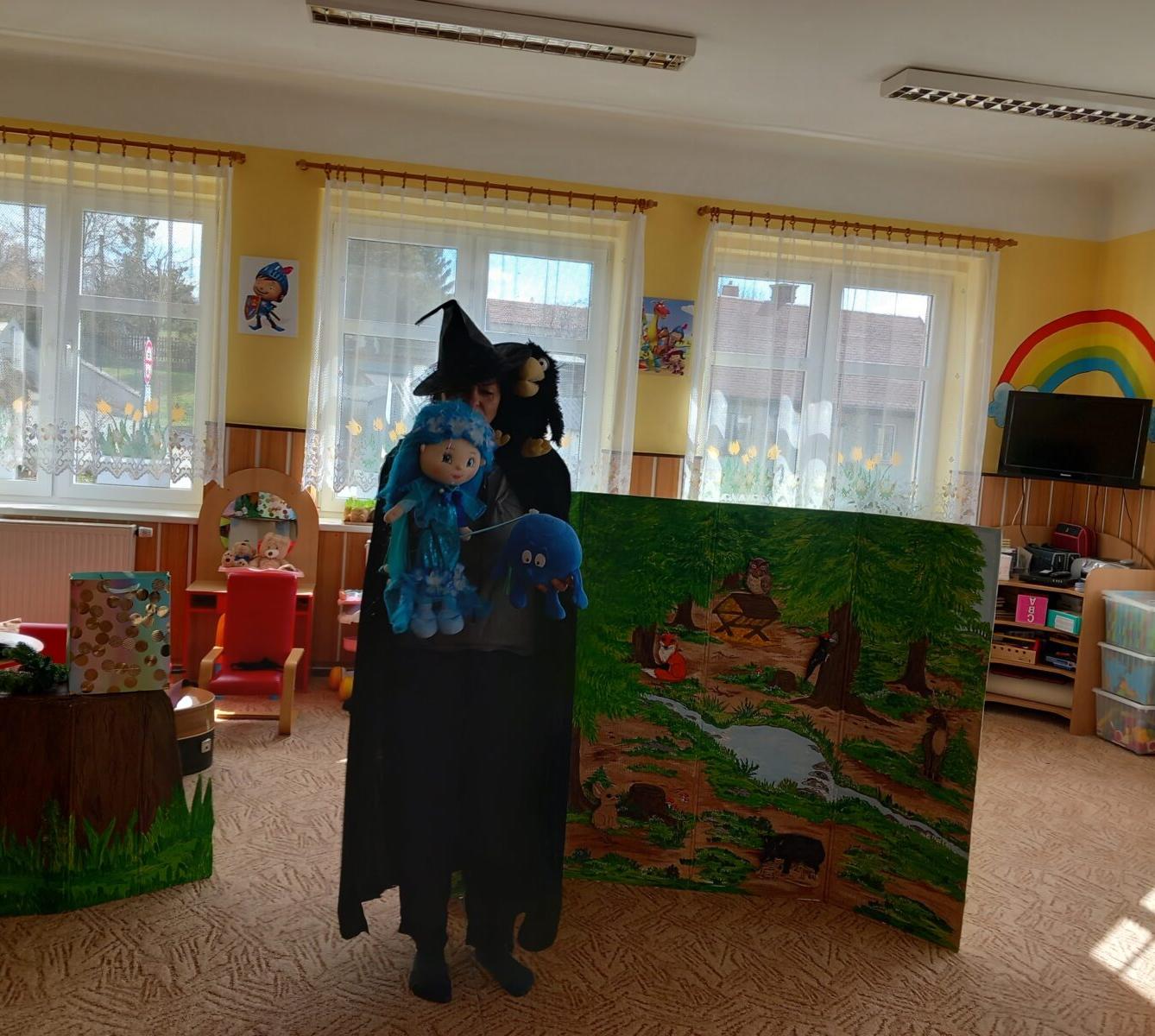 Divadélko U dvou sluncí- „Se skřítky do lesa“ - 9