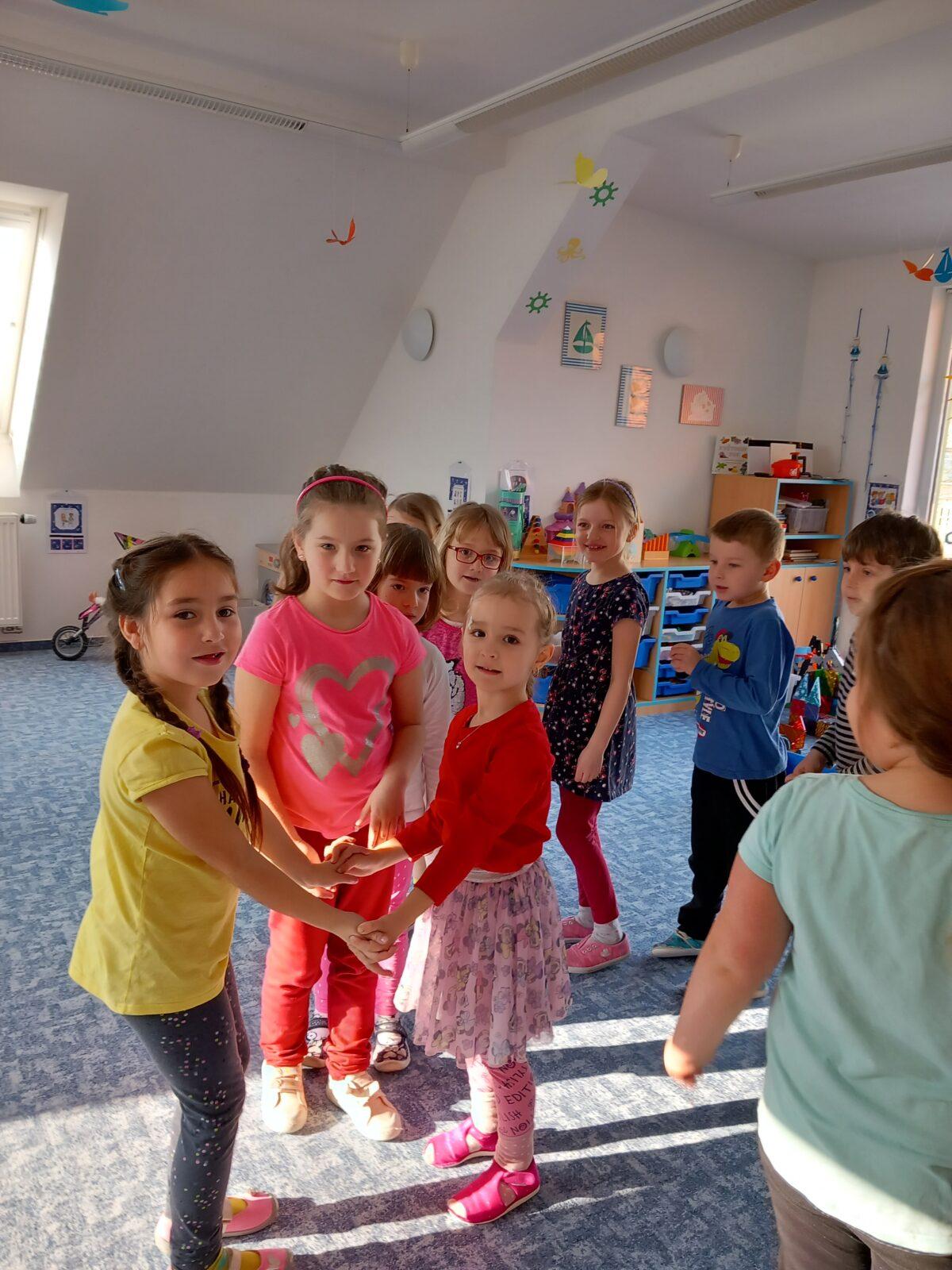 Kamínek mého domova aneb vítání jara - 87