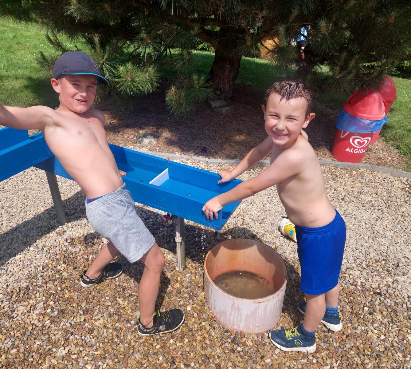 1.A + 1.B na výletě v Pinquin parku - 12