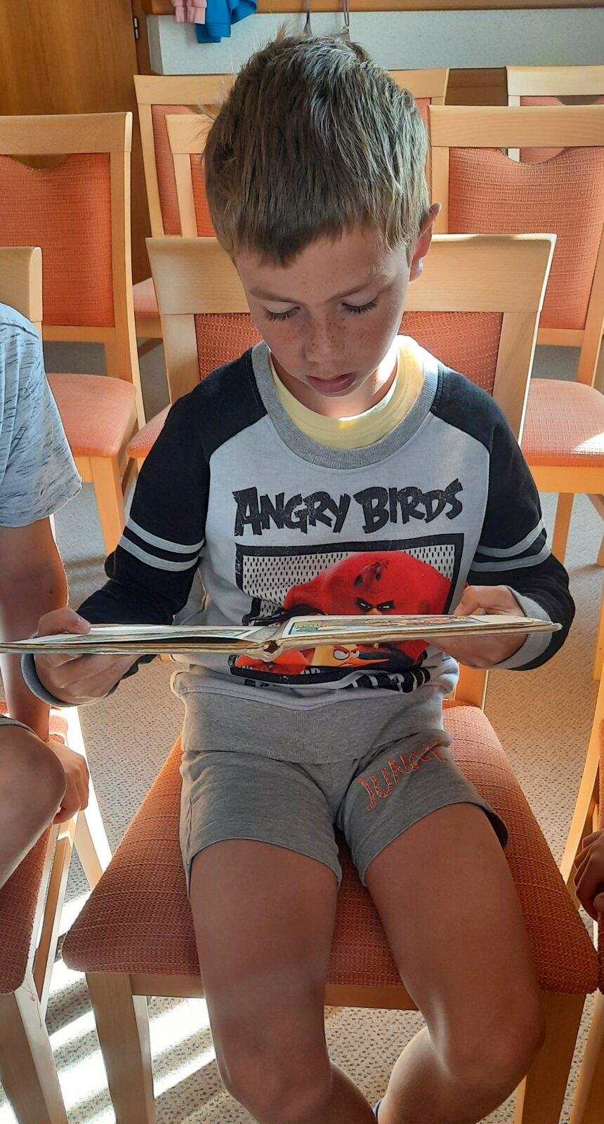 18. 9. Pasování na čtenáře, 2.B - 19